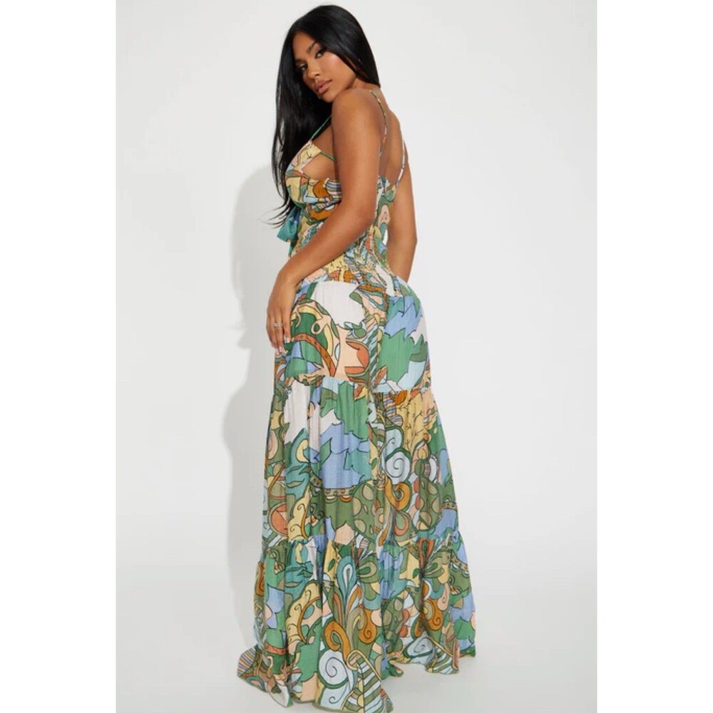 Fashion Nova Green Jumpsuit Chic and Versatile - Picture 2 of 13